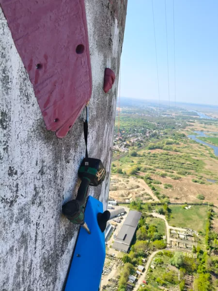 Prace-na-kominie-Wiskord-255m-3